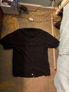 Quiksilver Edition Men's Comfort Fit Embroidered Chest Band Short Sleeve Button